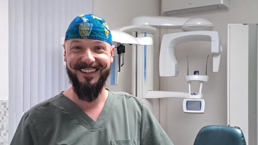 Jablonecký zubař Martin Linka je jedním z účastníků IV. řady televizní soutěže Peče celá země