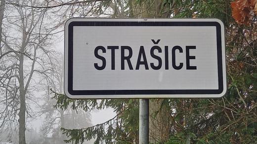 Strašice leží na jihovýchodě Rokycanska