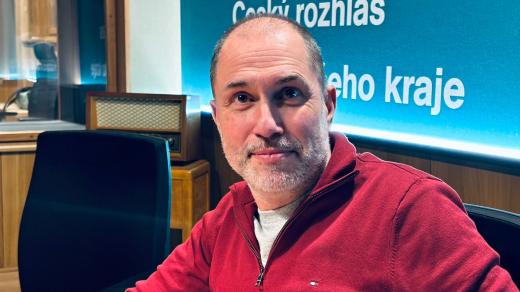 Náčelník Klubu sportovních otužilců Plzeň Tomáš Kocánek