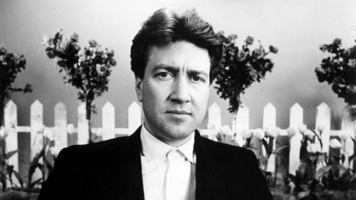 David Lynch během natáčení snímku Modrý samet (Blue Velvet, 1986)