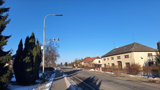 Pokuty za překročení nejvyšší povolené rychlosti dostávají řidiči při průjezdu Štěpánovem na Olomoucku už zhruba rok