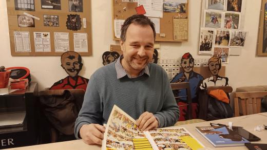 Hra Stínadelské šestnáctero. Na snímku jeden z organizátorů pátrací hry Jiří Kalina