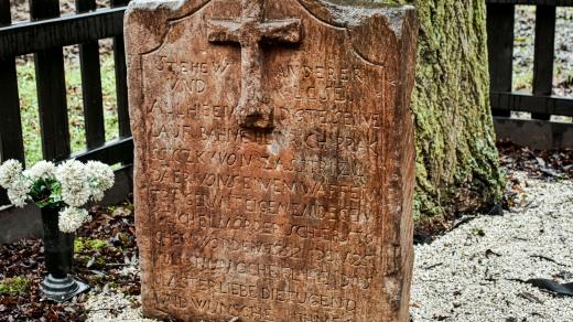 Pomník Jindřicha Prakšického ze Zástřizl, Buchlovice-Smraďavka