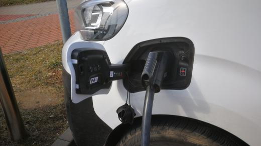 Nabíjení elektromobilu