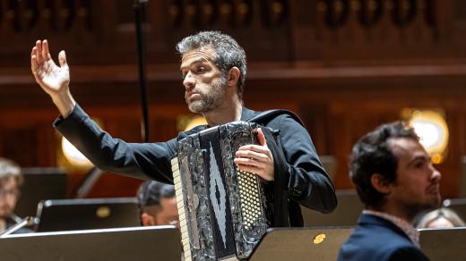 Omer Meir Wellber (dirigent, akordeon)