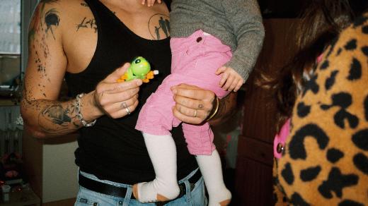 rodina-na-prach_2100x1400_4b