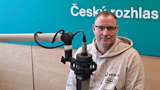 Nezávislý starosta Harrachova Tomáš Vašíček byl hostem v pořadu O čem se mluví