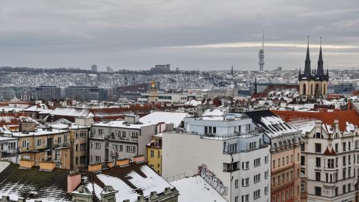 Výhled ze střechy Veletržního paláce v Praze