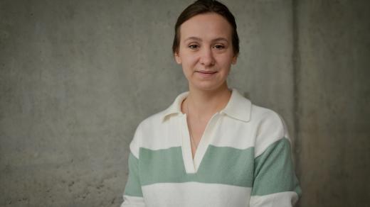 Zpravodajka České televize Darja Stomatová