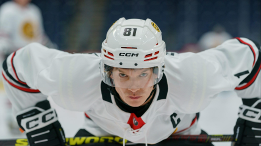 Ze seriálu Heated Rivalry