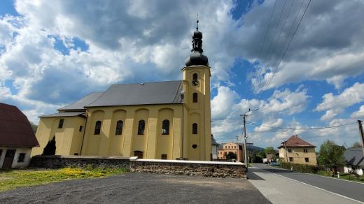 Kostel sv. Tomáše apoštola v Bělé pod Pradědem