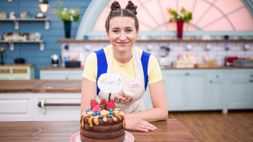 Cartoon cake ala Americké lívance s chutí čokolády, banánů a skořice