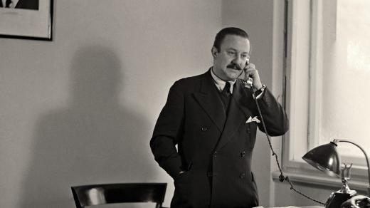 Adolf Hoffmeister: Nevěsta. Dadaistická komedie zesměšňující obchodní manýry