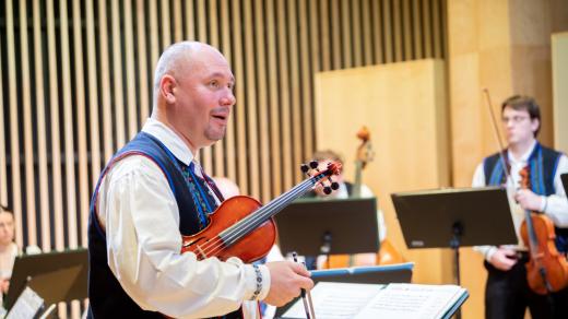 Umělecký vedoucí BROLNu Petr Varmuža