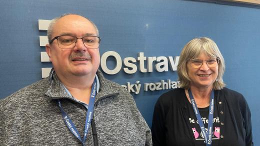 Filatelisté Zdenka Šulcová a Jiří Kočner
