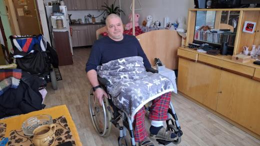 Ledovec pomáhá lidem získat stabilní nájemní bydlení