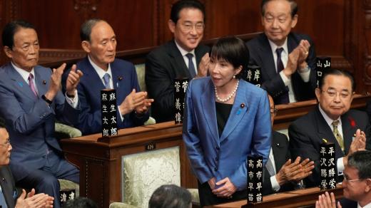 Nově zvolená japonská premiérka Sanae Takaičiová