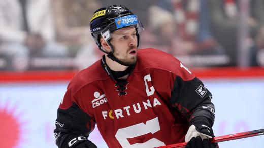 Sparťanský kapitán Filip Chlapík pojede na olympijské hry jako náhradník za zraněného Pavla Zachu