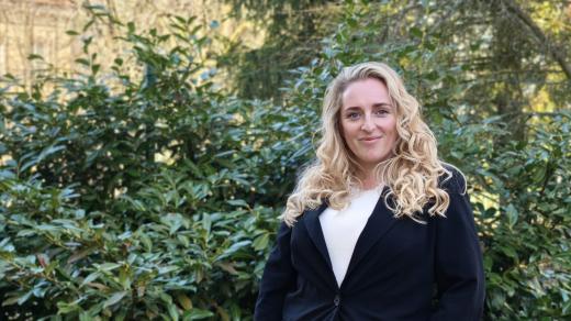 Kristýna Gábner alias Tina Gábner, vizážistka a zpěvačka