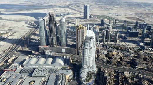 Pohled na Dubaj z nejvyššího mrakodrapu světa
