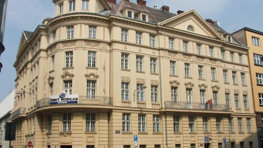Rüdgersův palác v neoklasicistním stylu, sídlo Českého rozhlasu Ostrava