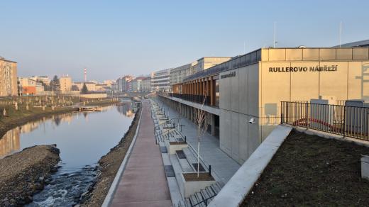 Rullerovo nábřeží