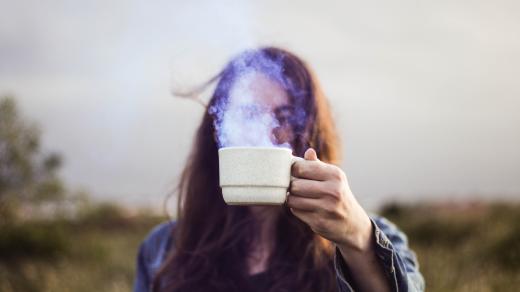 Aplikace vygenerovala třeba nápoj, který pojmenovala „aromatická vodní směs“, z jehož ingrediencí by bylo možné vytvořit plynný chlór. Ten může být při vdechnutí i smrtelně jedovatý (ilustrační snímek)