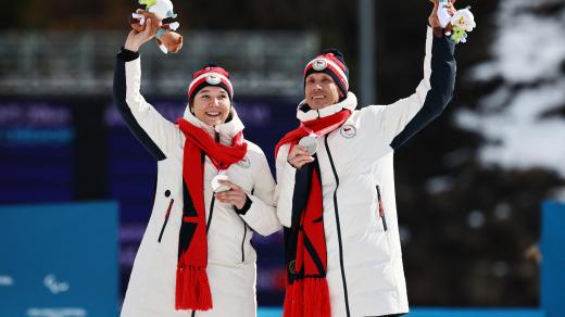 Simona Bubeníčková s trasérem Davidem Šrůtkem vybojovala na paralympijských hrách čtyři medaile