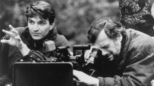 Režisér Jan Svěrák a kameraman Vladimír Smutný při natáčení filmu Kolja (1996)