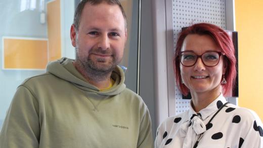 Lukáš Gernát a Barbora Ondrejka z Městské knihovny v Ostrově