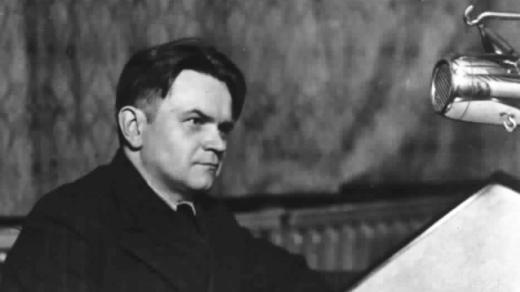 Peter Jilemnický v rozhlasovém studiu (1936)