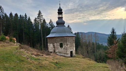 Pohled na šumavské vrchy je nad Rožmitálem skutečně majestátní