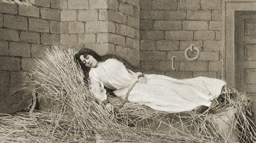 Nejen ve vězení. Chudí lidé spali na slámě běžně