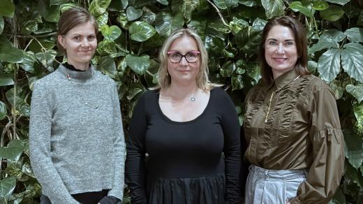 Paní Lenka, Silvie Novotná z poradny Aperio a Kateřina Dvořáková