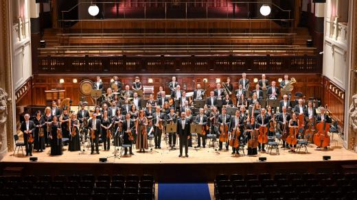 Orchestr a šéfdirigent Emmanuel Villaume