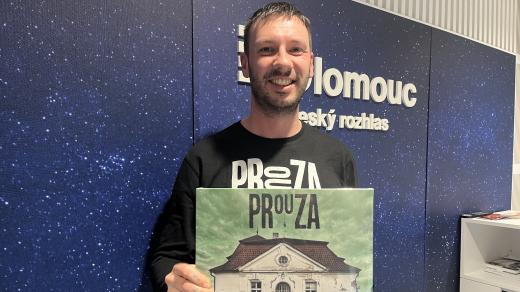 Tomáš Gavlas ze skupiny Prouza
