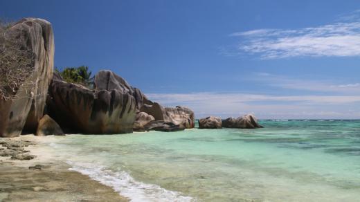 Seychely jsou známé především pohádkovými plážemi a úžasným koupáním