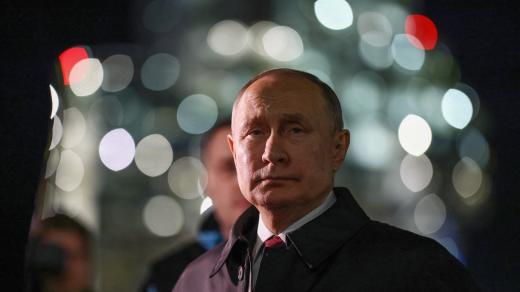 Vladimir Putin na návštěvě závodu Gazprom (snímek z roku 2023)