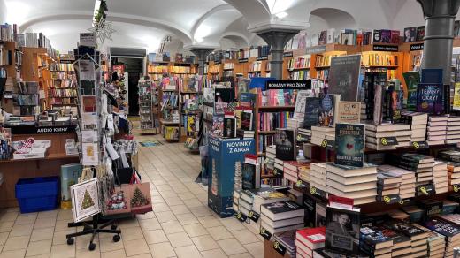 Knihkupectví na pardubickém Pernštýnském náměstí
