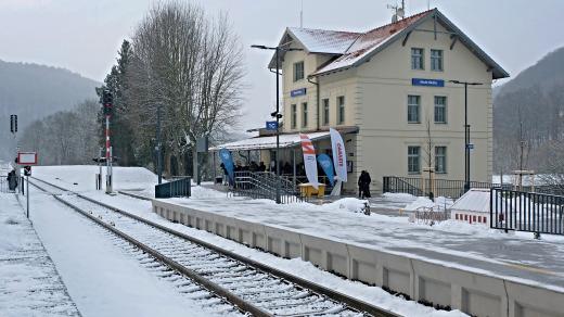 Zrekonstruované nádraží Malá Skála