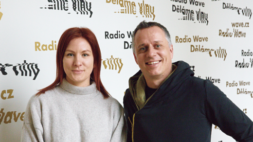 Oldřiška Hradcová s moderátorem Pavlem Sladkým