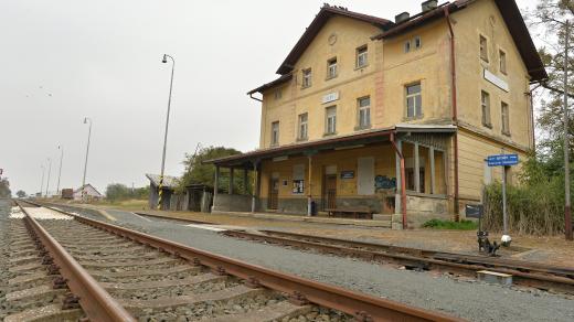 Železniční stanice Kralovice