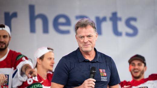 Radim Rulík při oslavě na Staroměstském náměstí