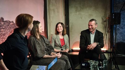 „Chci, abyste mě viděli jinak.“ Melíšková, Horáček a Vochocová o tom, jak snadné je s lidmi manipulovat