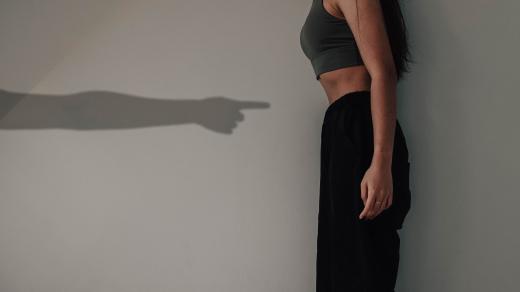 Gaslighting manipulace realita