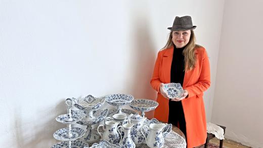 Rosana de Montfort s porcelánem