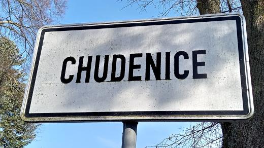 Historie městyse Chudenice na Klatovsku je spjata se šlechtickým rodem Černínů