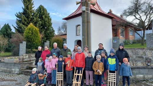 Velikonoční hrkání v Otíně