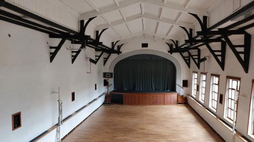 Jihlavští Němci postavili tělocvičnu na okraji lesoparku Heulos u Křížové ulice