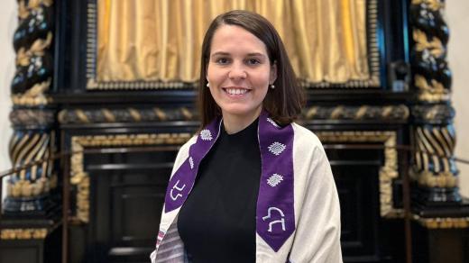 Kamila Kopřivová, česká rabínka, která působí ve Westminster Synagogue v Londýně